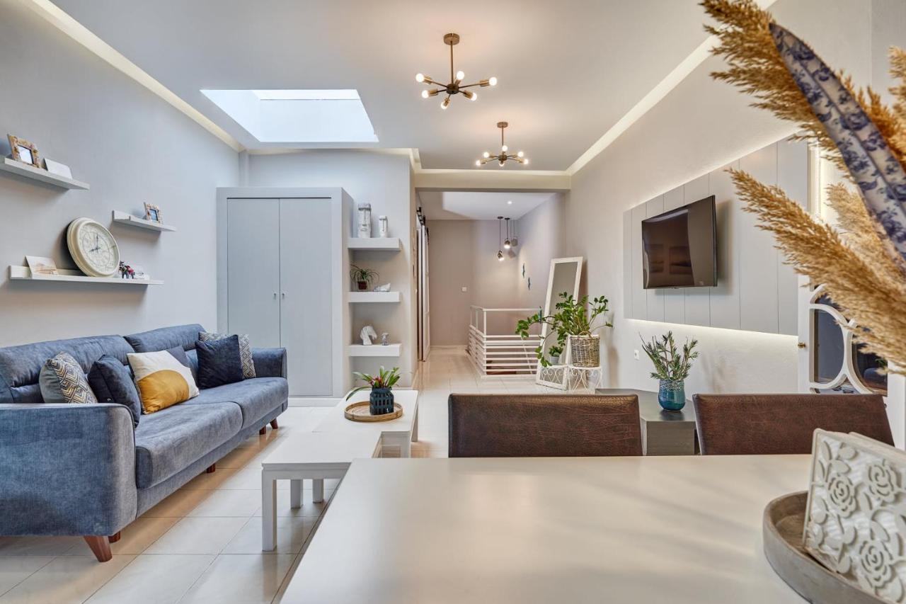 Old Town Luxury Velvet Apartment Rhodes City Exterior photo