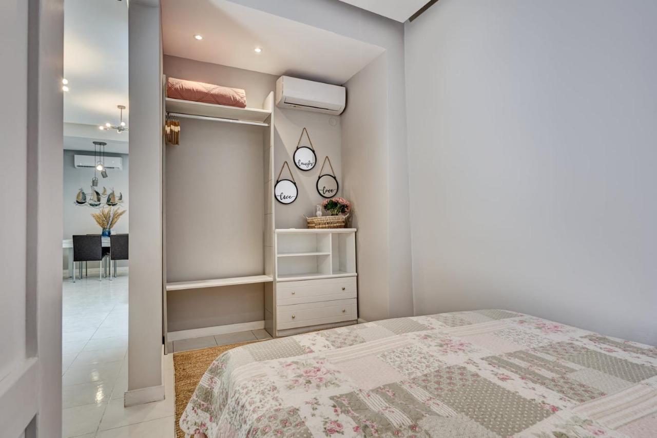 Old Town Luxury Velvet Apartment Rhodes City Exterior photo