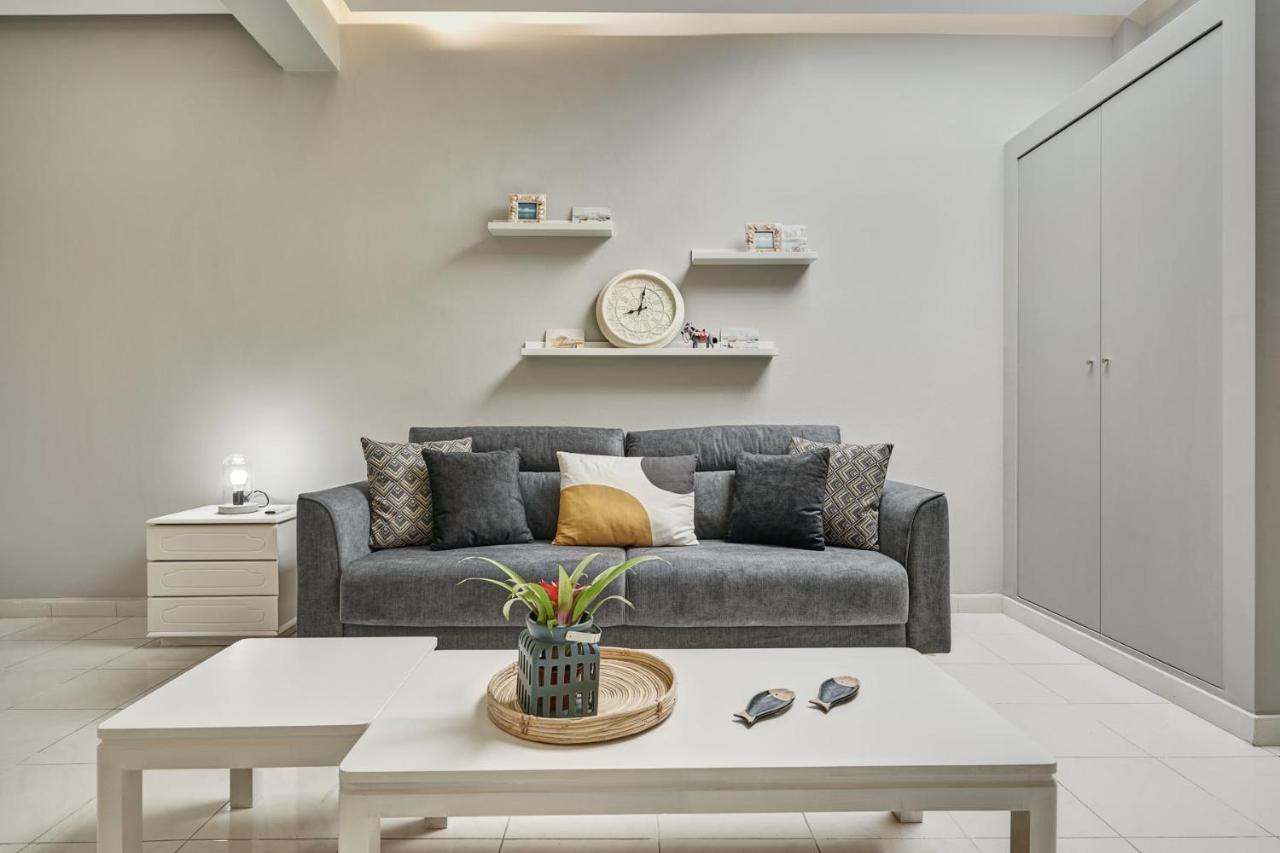 Old Town Luxury Velvet Apartment Rhodes City Exterior photo
